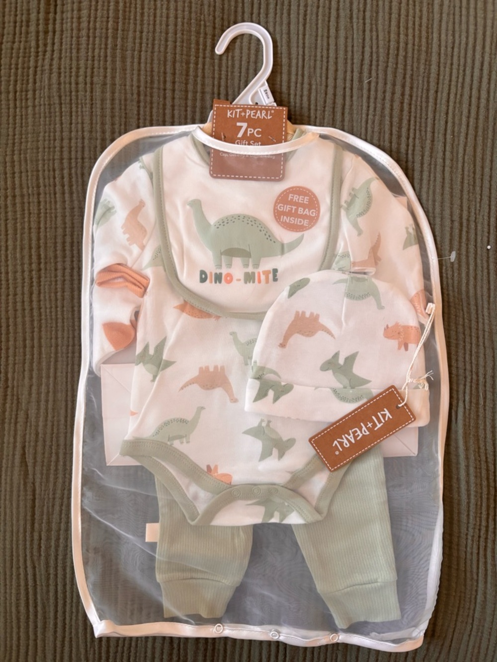Pearl 7-Piece Dino Baby Set in Green & Peach
